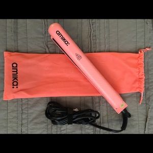 New Amika Strand Perfect Ceramic Styler